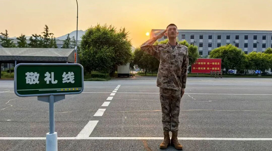 阅兵背后的故事：用军人底色书写“星榜样”风采